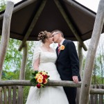 Hochzeit in Strausberg Brautpaarshooting auf Spielplatz Fotografin Malag