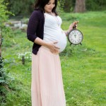 Fotoshooting in Berlin draußen Babybauch Fotograf Malag